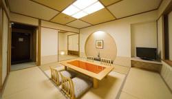 皆美館 優雅 和室へ