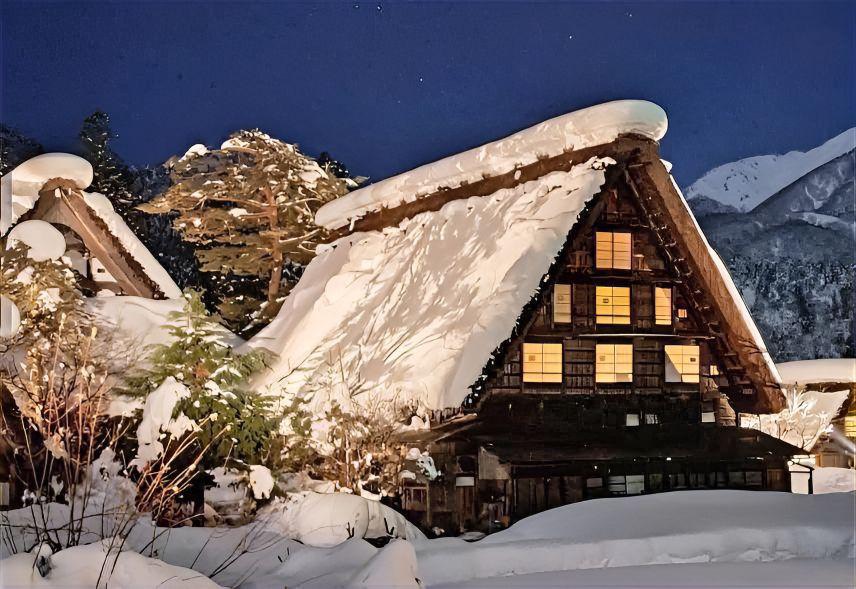 白川郷ライトアップ