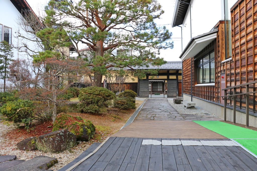 飛騨高山まちの博物館